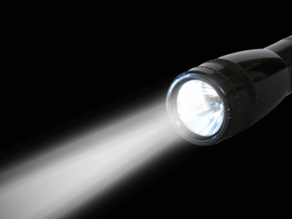 Flashlight with bright beam
